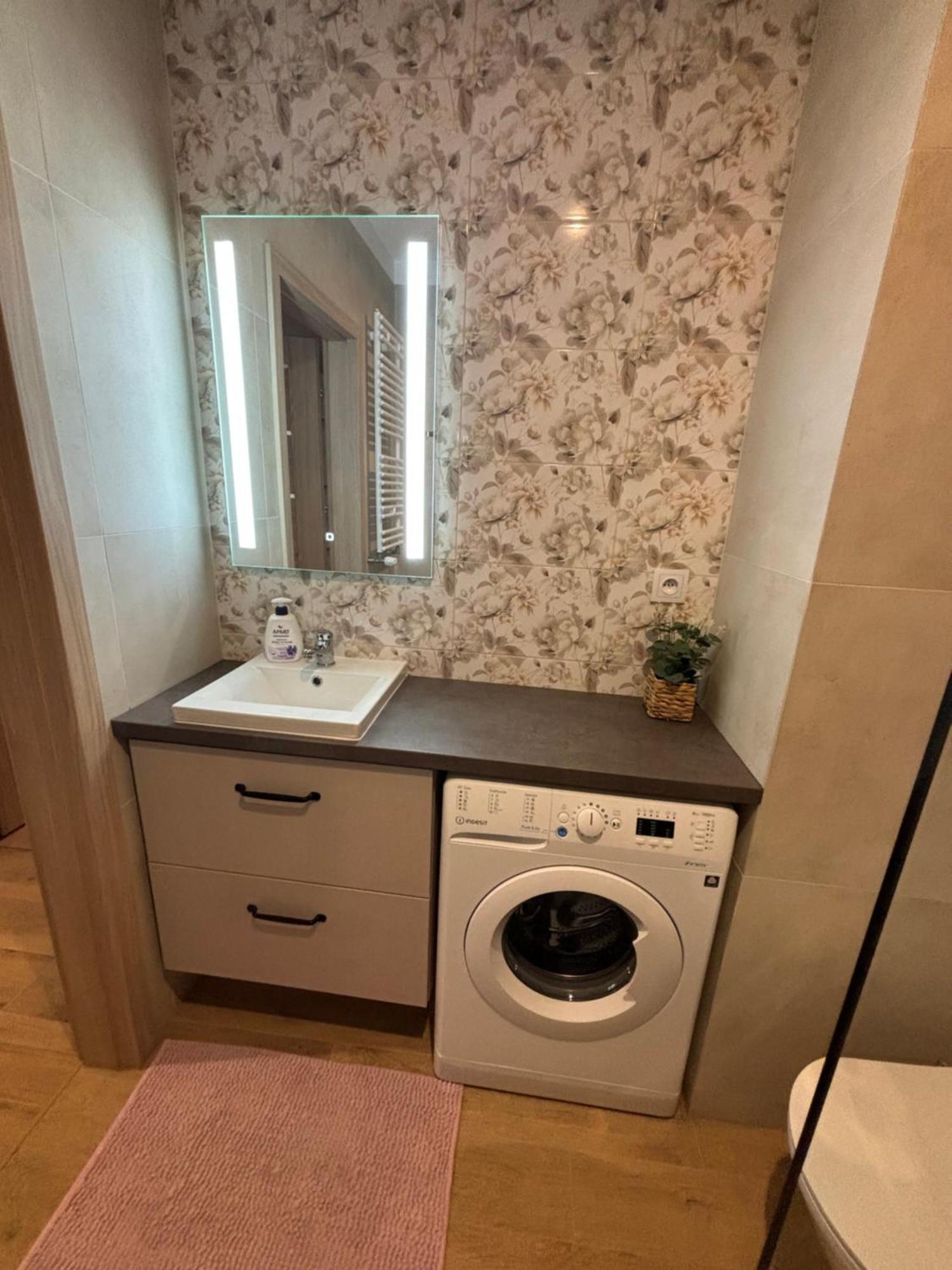 Apartamenty W Centrum Bialegostoku Z Parkingiem W Garazu Podziemnym Białystok Eksteriør bilde