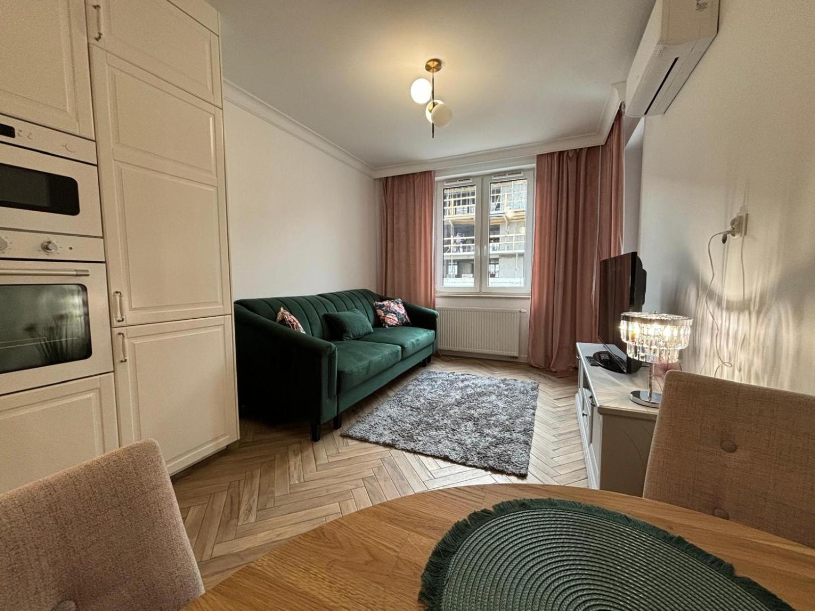 Apartamenty W Centrum Bialegostoku Z Parkingiem W Garazu Podziemnym Białystok Eksteriør bilde