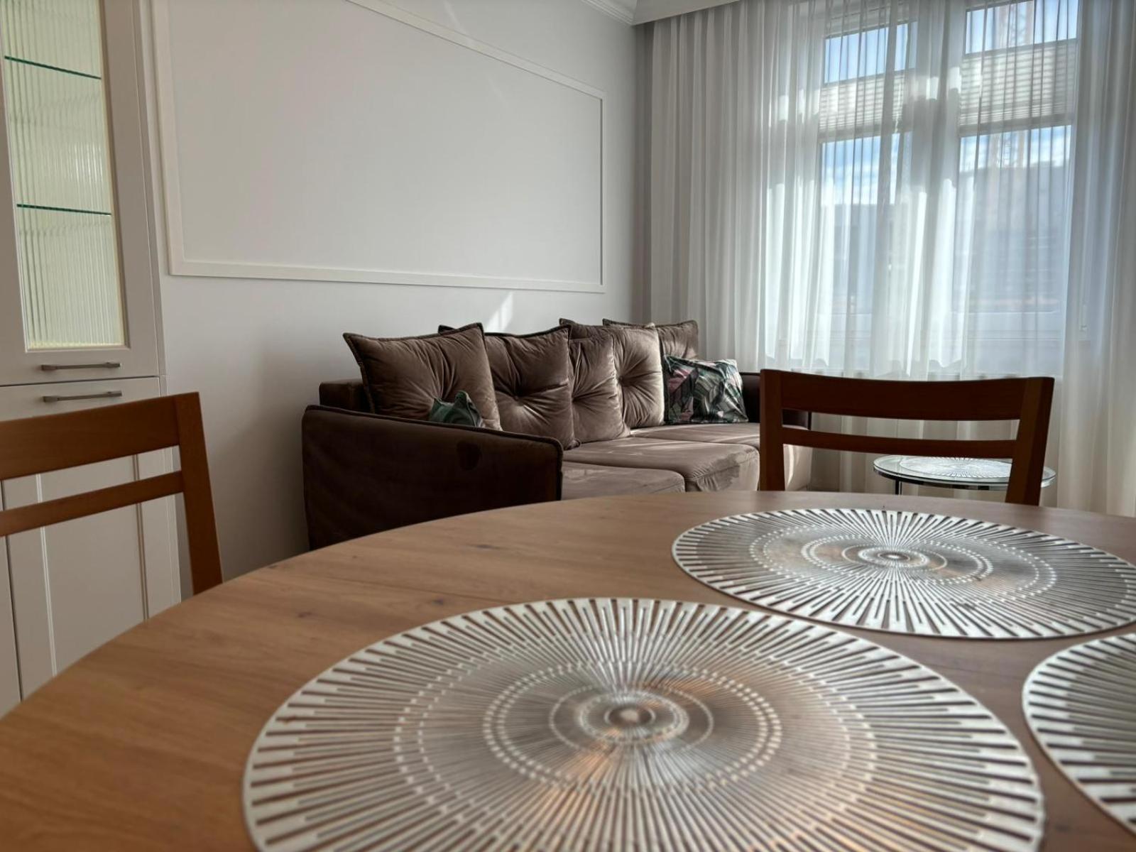 Apartamenty W Centrum Bialegostoku Z Parkingiem W Garazu Podziemnym Białystok Eksteriør bilde